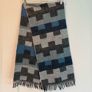 Nordstrom Superfine Lambswool Scarf in Gray and Black. Vintage!